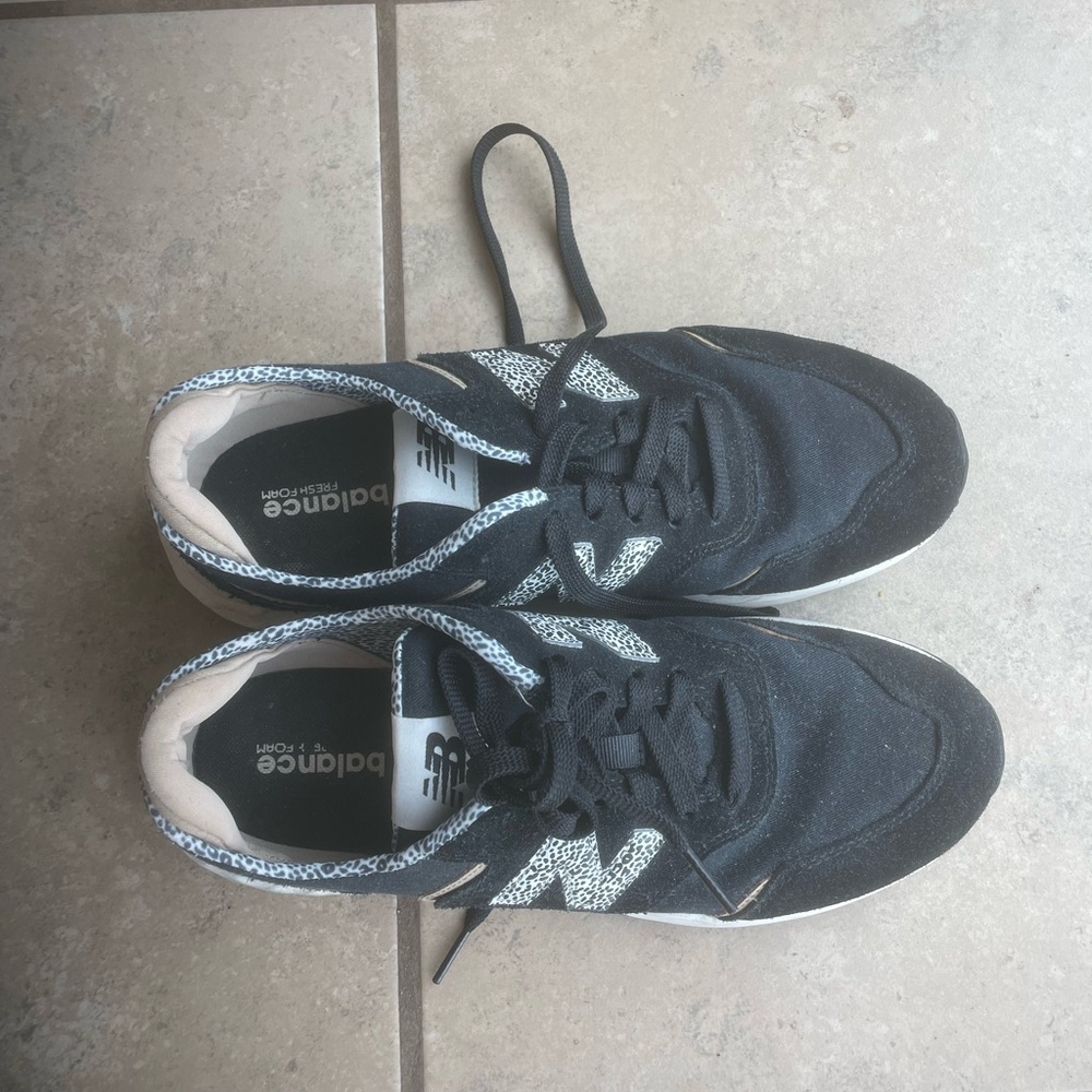 New Balance 515 Black and White Patterned Sneakers like new